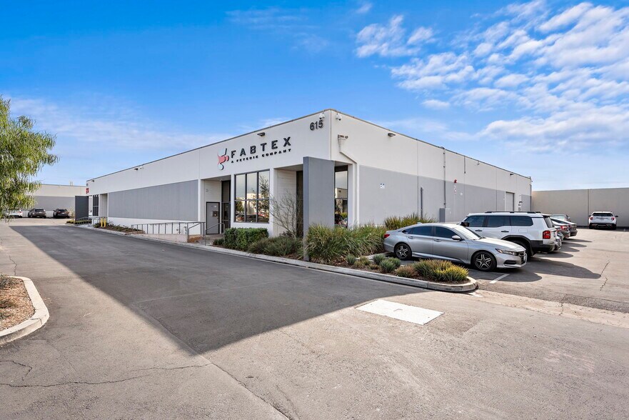 More Photos Of 615-623 S State College Blvd, Fullerton Distribution For Sale