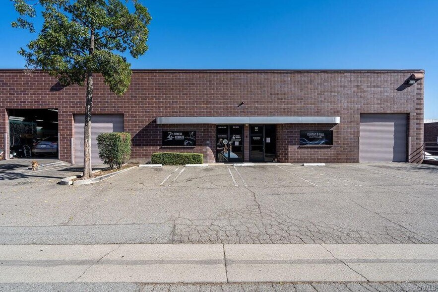 More Photos Of 1842 W 11th St, Upland Warehouse For Sale