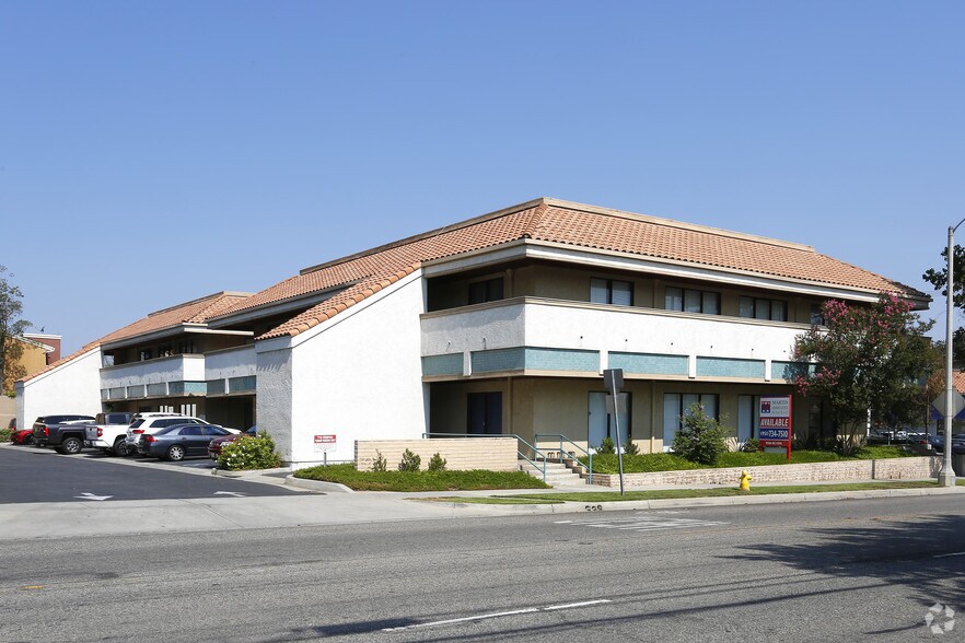 More Photos Of 710 Rimpau Ave, Corona Office For Lease