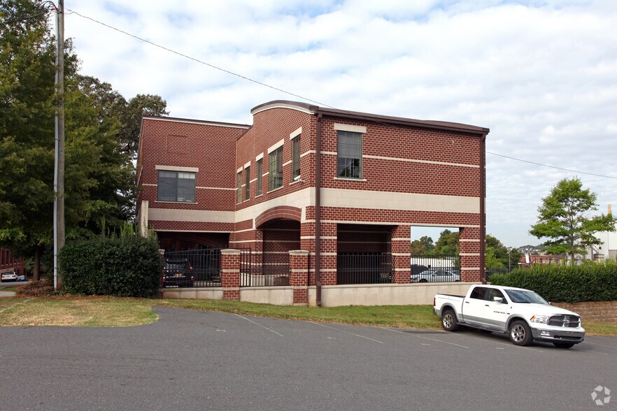 More Photos Of 1216-1220 S Graham St, Charlotte Loft Creative Space For Lease