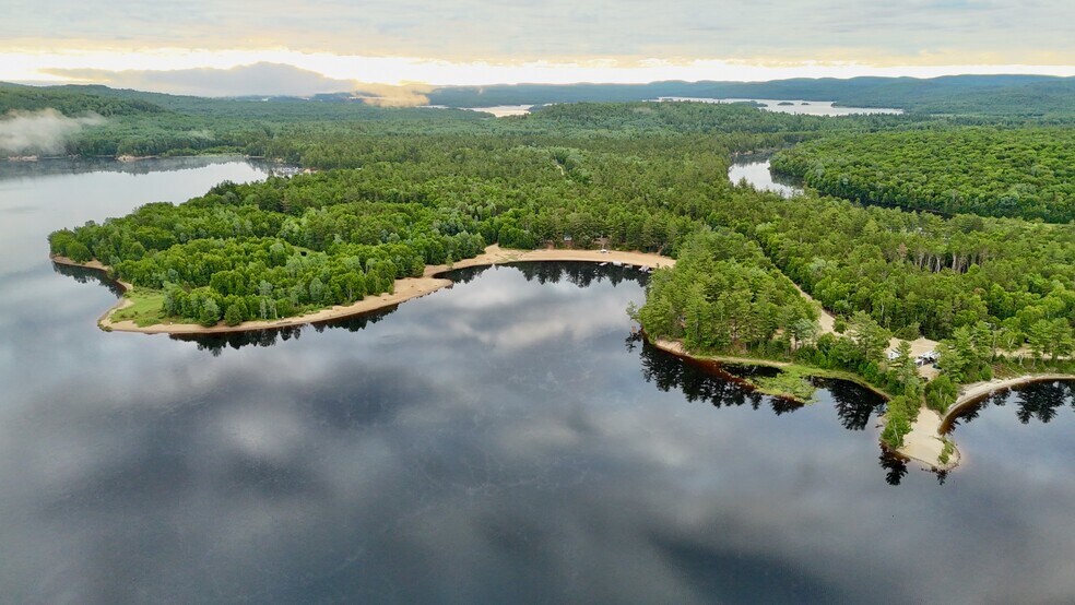 More Photos Of 55 Ch De L'oasis, Ferme-neuve Hotel For Sale