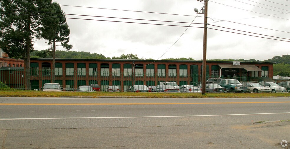 More Photos Of 539 Norwich Ave, Norwich Manufacturing For Lease