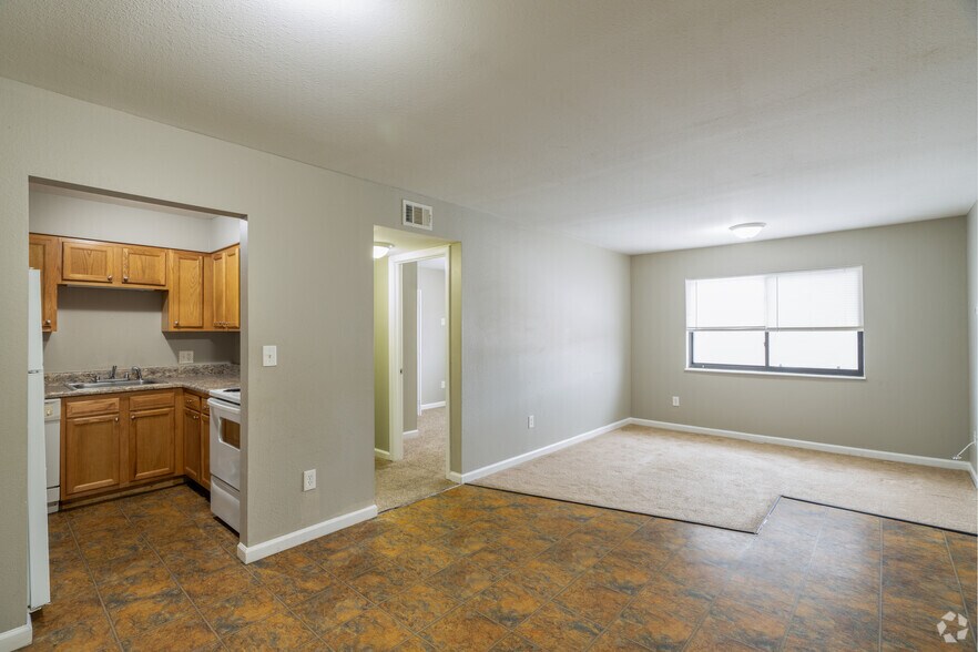 More Photos Of 5500-5602 Mable Ave, Saint Louis Apartments For Sale