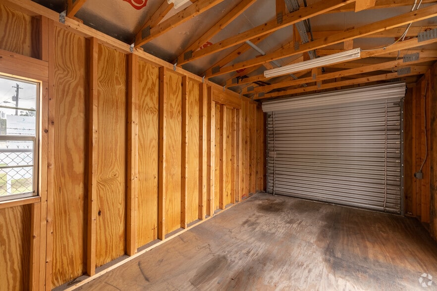 More Photos Of 3501 Edwin Ave, Savannah Truck Terminal For Lease