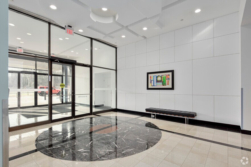 More Photos Of 10210 Greenbelt Rd, Lanham Office For Sale