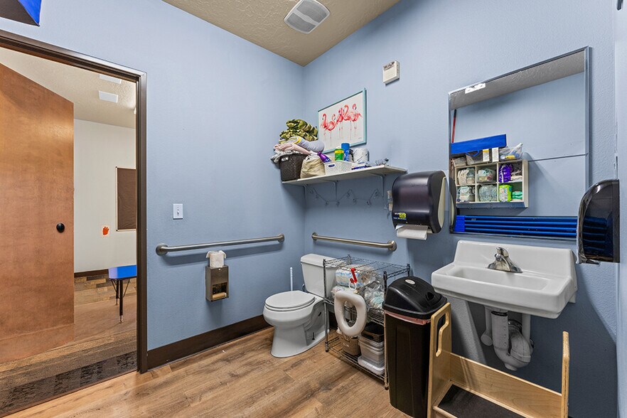 More Photos Of 3605 N Locust Grove Rd, Meridian Daycare Center For Sale
