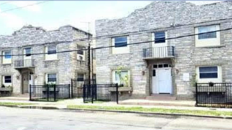 More Photos Of 858-866 NW 3rd St, Miami Apartments For Sale
