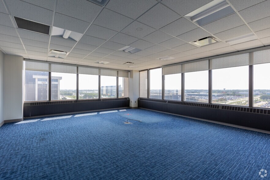 More Photos Of 30500 Van Dyke Ave, Warren Office For Lease