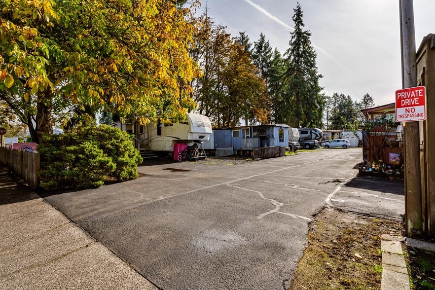 More Photos Of 351 Front St, Junction City Manufactured Housing Mobile Home Park For Sale