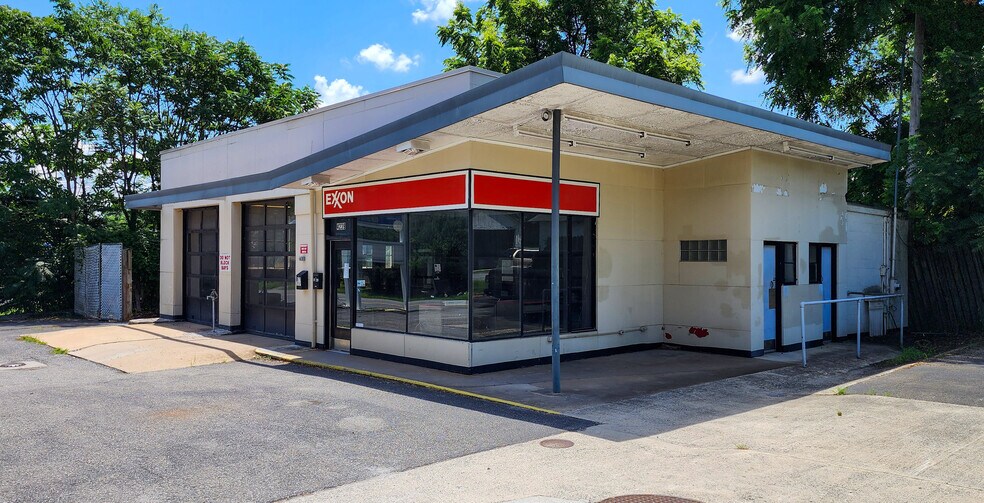 More Photos Of 4239 Boonsboro Rd, Lynchburg Service Station For Sale