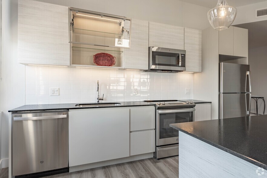 More Photos Of 159 S Main St, Akron Apartments For Lease