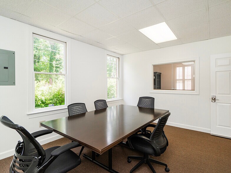 More Photos Of 3051-3057 S Church St, Burlington Office For Sale