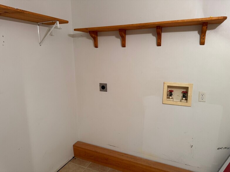 More Photos Of 701 Highway 289, Horseshoe Bend Industrial For Sale