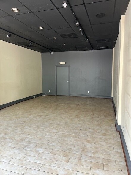 More Photos Of 208 E Plume St, Norfolk Office For Lease