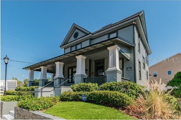 More Photos Of 2304 W Cleveland St, Tampa Office For Lease