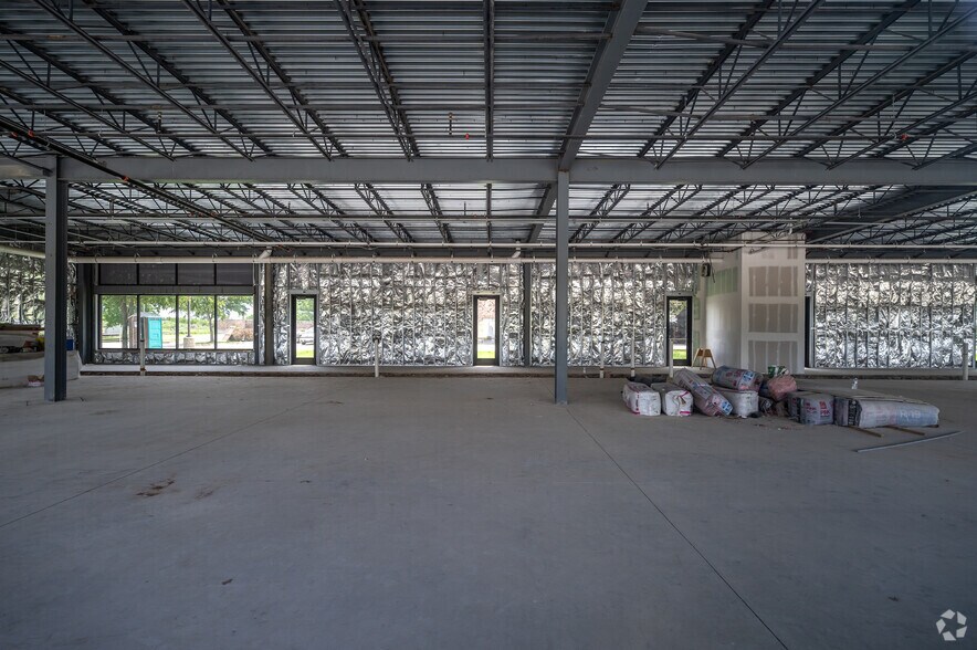 More Photos Of 8050 Preston Rd, Frisco Unknown For Lease