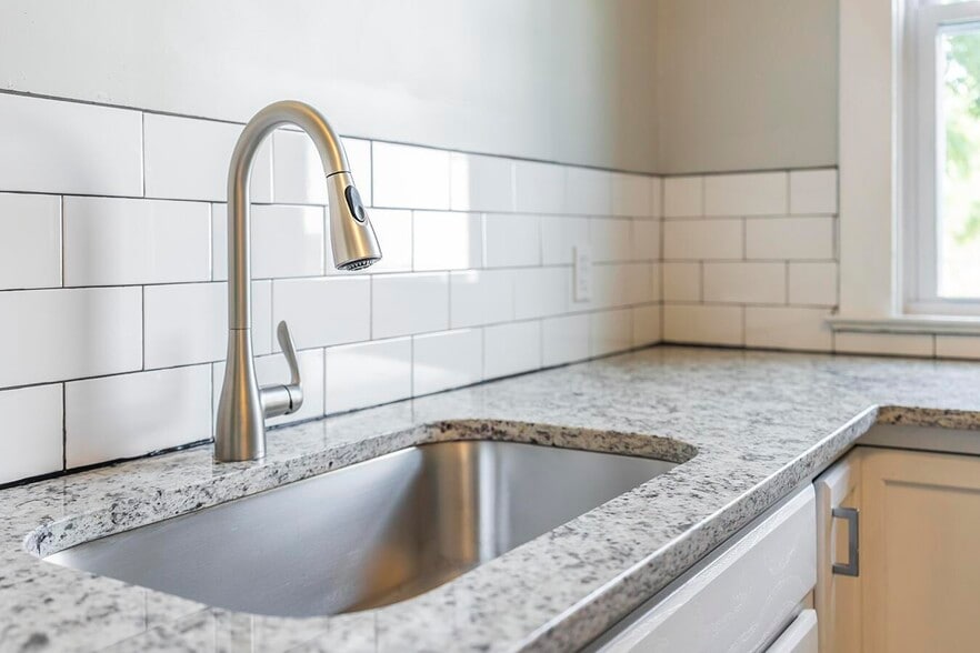 More Photos Of 265 S Highland St, Winchester Apartments For Sale