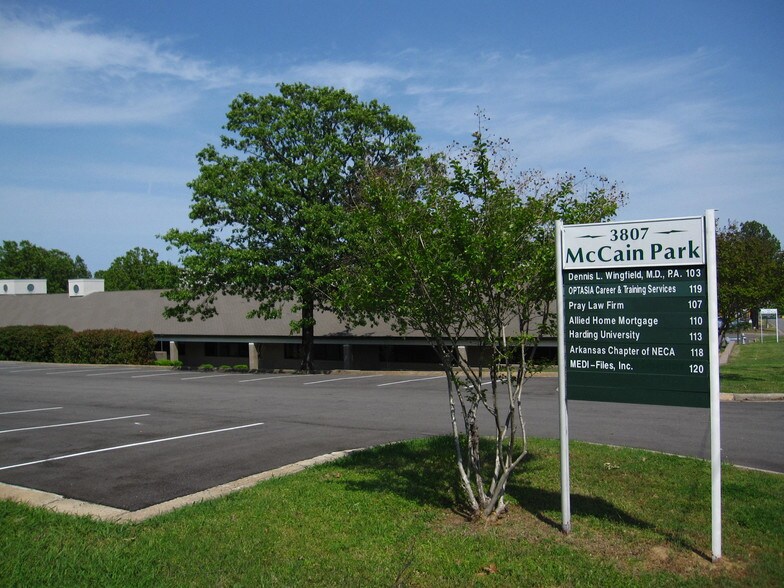 3901 McCain Park Dr, North Little Rock, AR 72116 Office For Lease