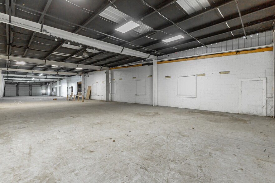 More Photos Of 406 4th Ave, Dalton Manufacturing For Sale