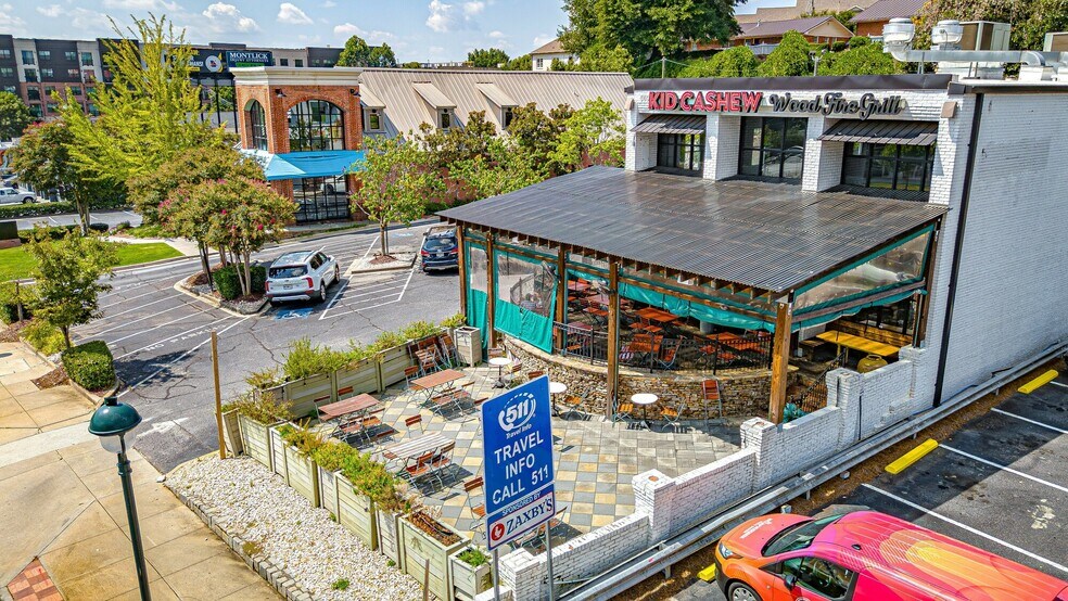 More Photos Of 6090 Roswell Rd, Sandy Springs Restaurant For Sale