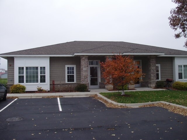 More Photos Of 2191-2195 Northdale Blvd NW, Coon Rapids Office For Sale
