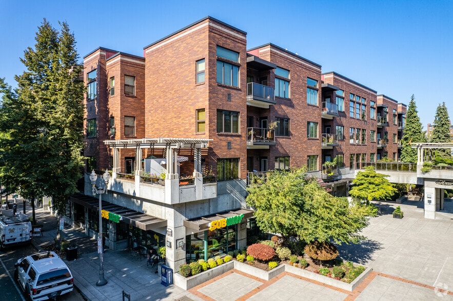 Primary Photo Of 400-420 W 8th St, Vancouver Apartments For Lease