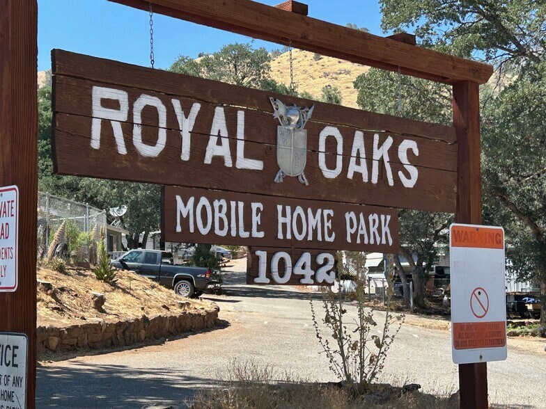 Primary Photo Of 1042 Evans Rd, Wofford Heights Manufactured Housing Mobile Home Park For Sale