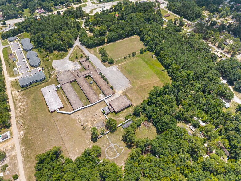 More Photos Of 220 Landrum Dr, Millen Schools For Sale