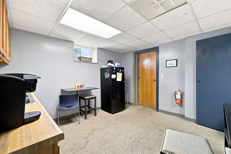 More Photos Of 1069-1077 Millville Ave, Hamilton General Retail For Sale