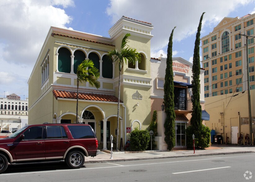 More Photos Of 223 Valencia Ave, Coral Gables Restaurant For Sale