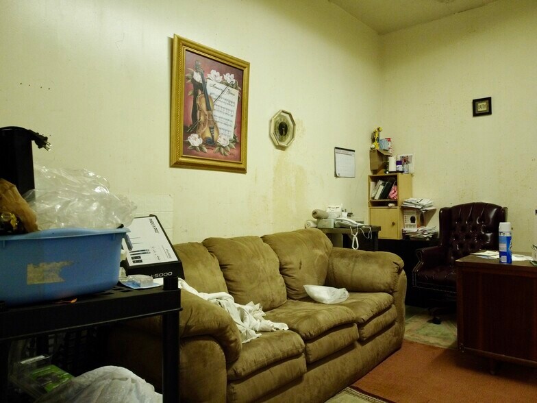 More Photos Of 10423 Flat Shoals Rd, Covington Restaurant For Sale