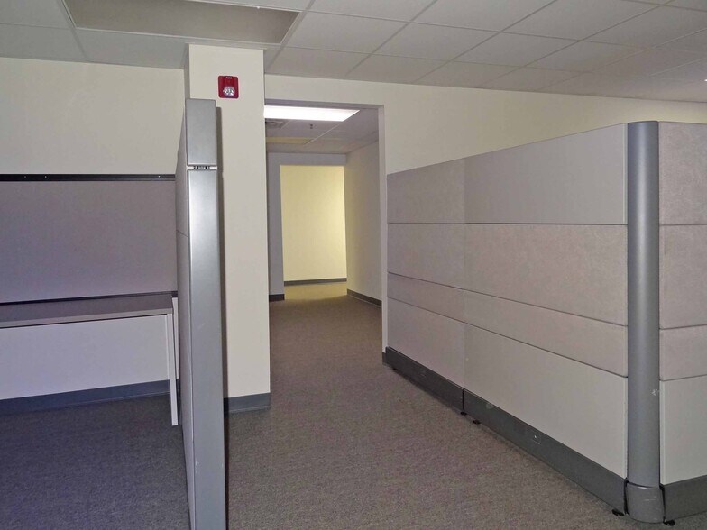 More Photos Of 1311-1319 Pineview Dr, Morgantown Medical For Lease