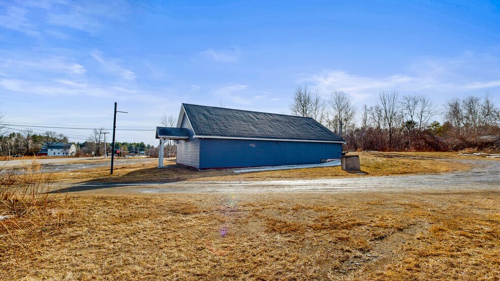 More Photos Of 444 Smithfield Rd, Belgrade Convenience Store For Sale
