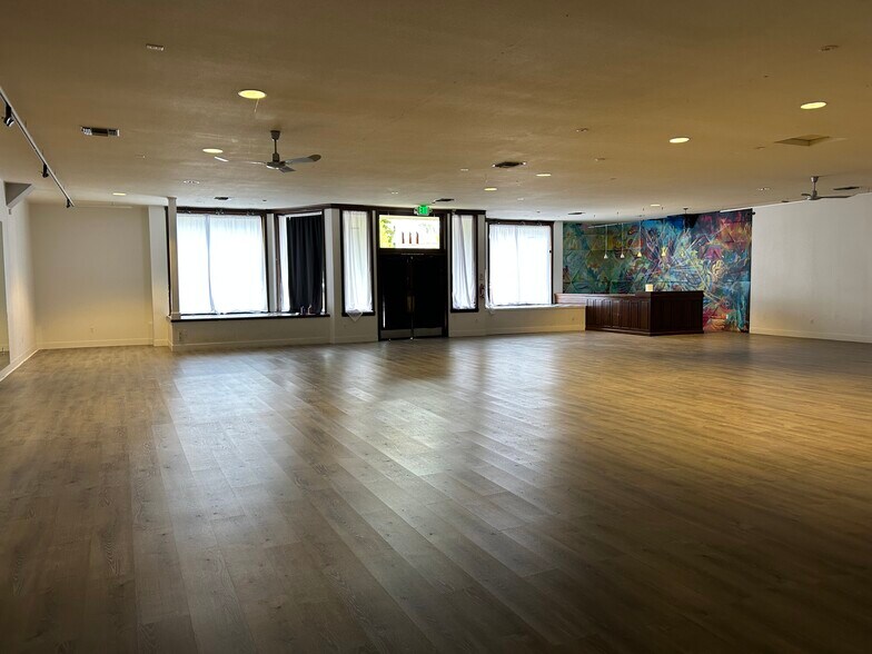 More Photos Of 111 3rd St, Santa Rosa Storefront Retail Office For Sale