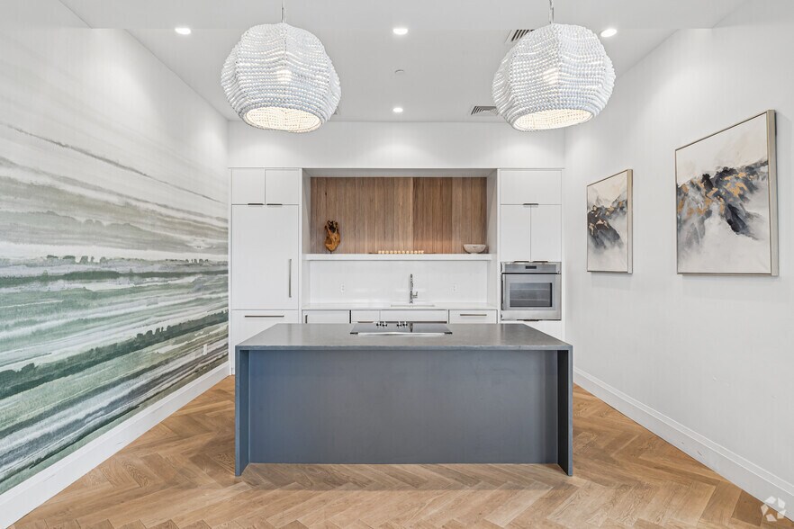 More Photos Of 93 Bennington St, Revere Apartments For Lease