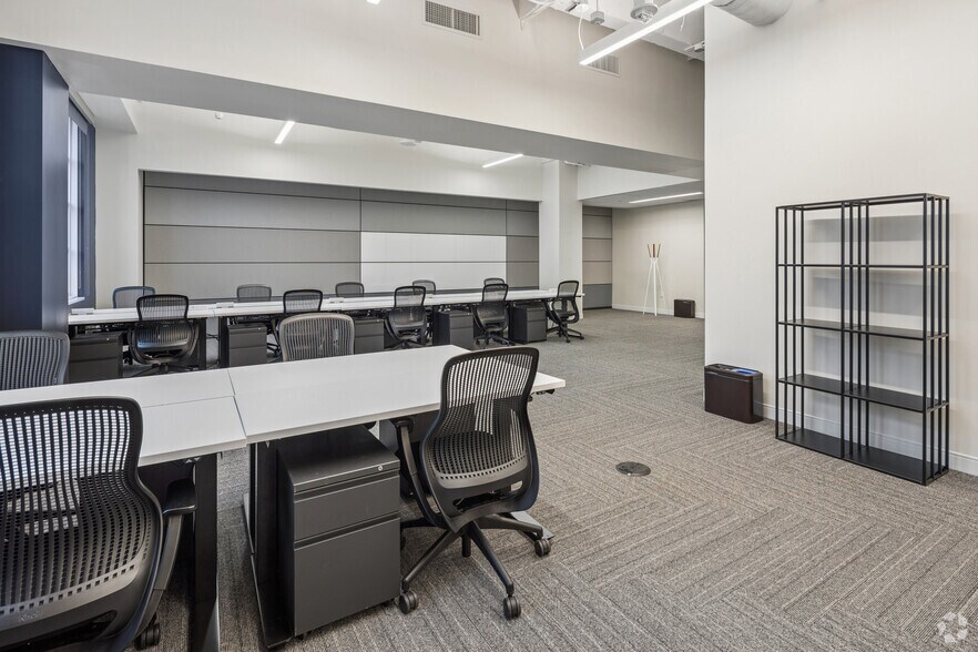 More Photos Of 600 14th St NW, Washington Coworking Space