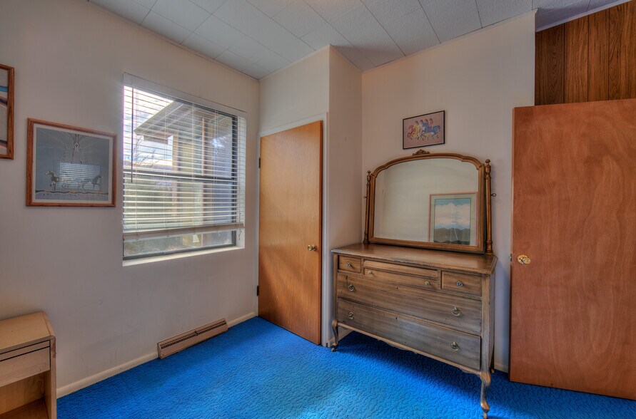 More Photos Of 195 E 200 N, Moab Specialty For Sale