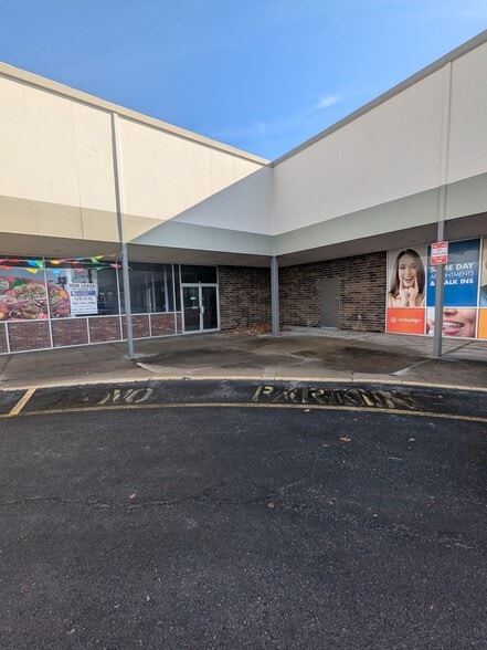 More Photos Of 311 Sagamore Pky N, Lafayette Storefront For Lease