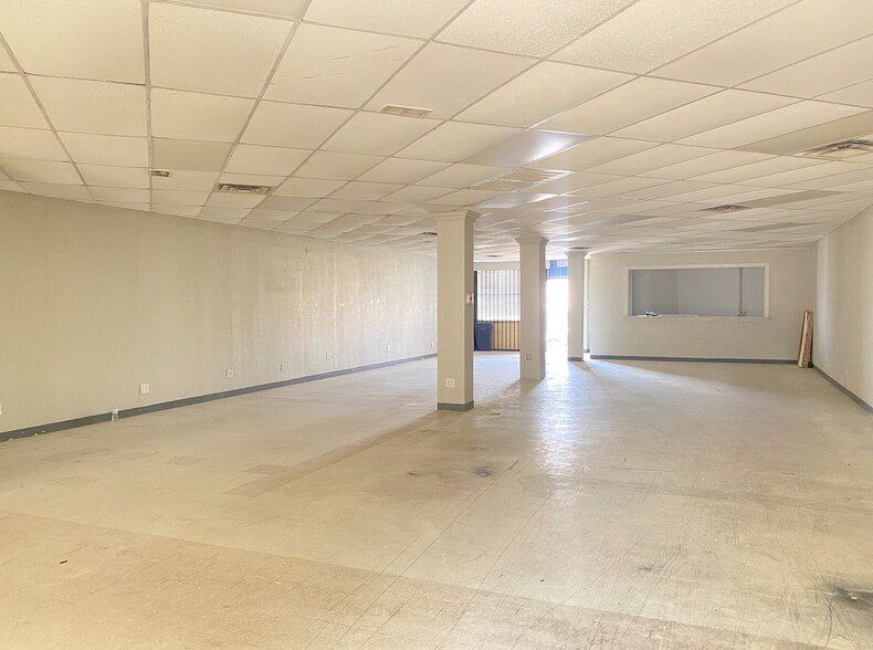 More Photos Of 9203 Skillman St, Dallas General Retail For Lease