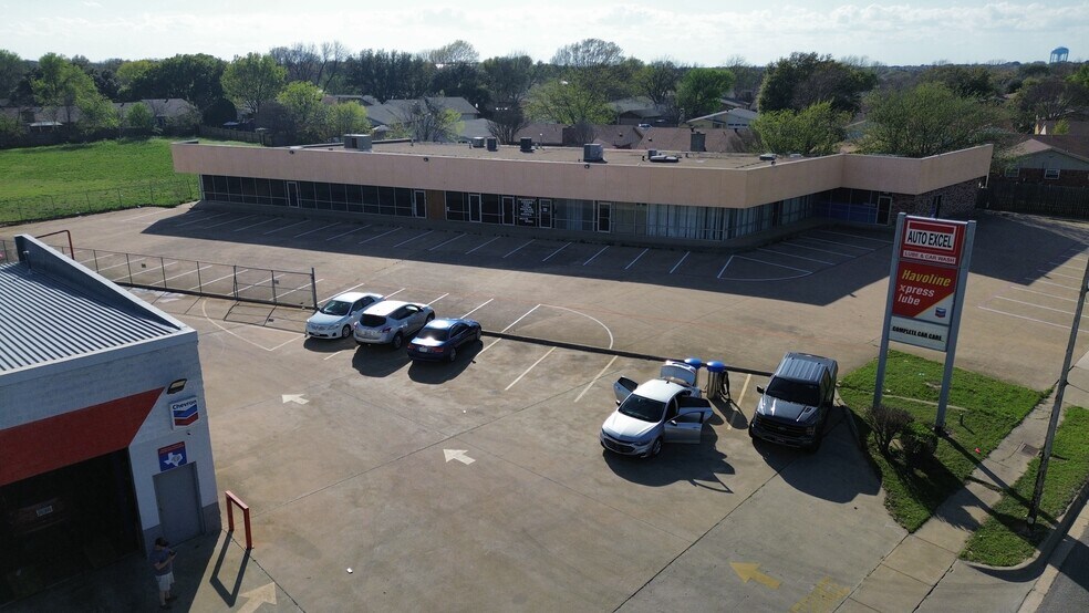 Primary Photo Of 4025 W Sycamore School Rd, Fort Worth Freestanding For Sale