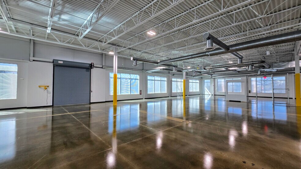 More Photos Of 1 Innovation Dr, Plymouth Meeting Light Distribution For Lease