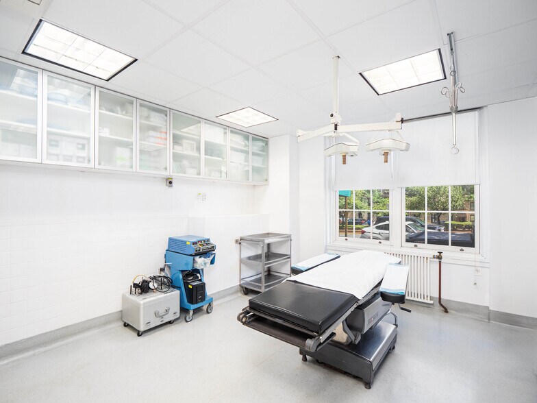 More Photos Of 620 Park Ave, New York Apartments For Sale