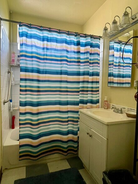 More Photos Of 524 W Williamson Ave, Fullerton Apartments For Sale