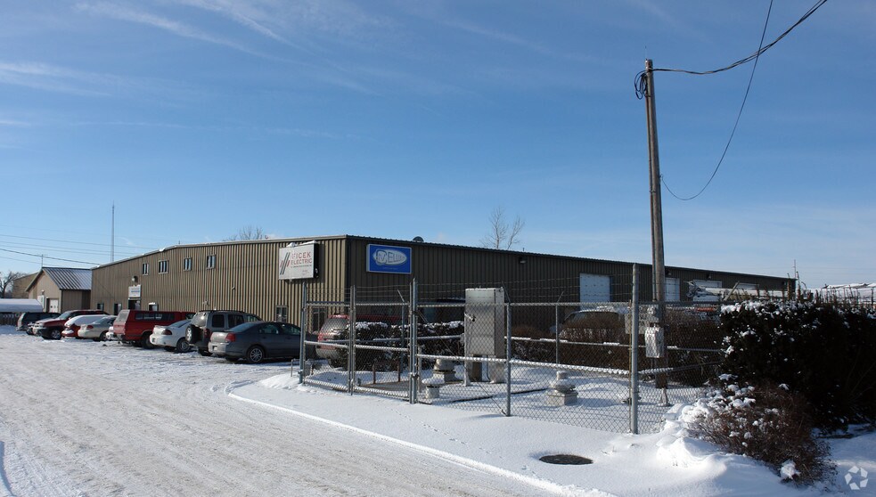 Primary Photo Of 12 Gunia Dr, La Salle Industrial For Sale