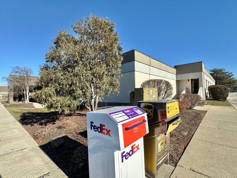 More Photos Of 9245 Calumet Ave, Munster Office For Lease