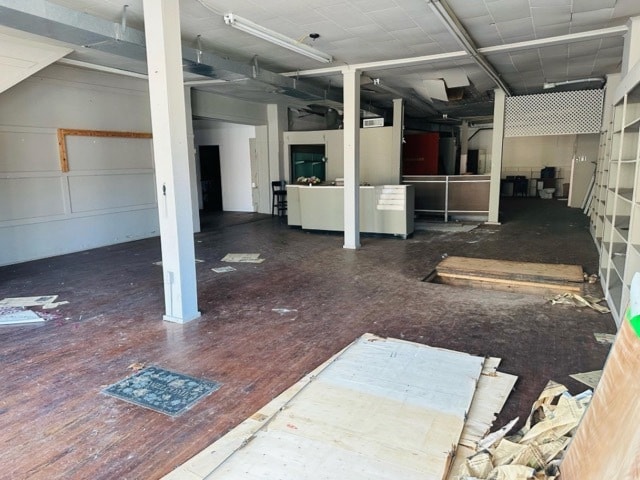 More Photos Of 123 S Main St, Warrenton Storefront Retail Office For Sale