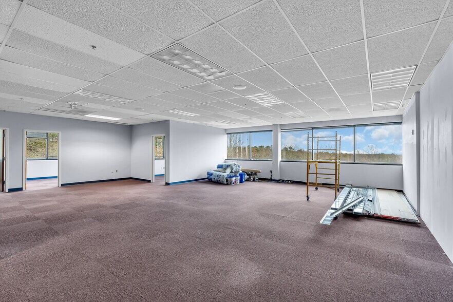 More Photos Of 1433 Hooper Ave, Toms River Office For Lease
