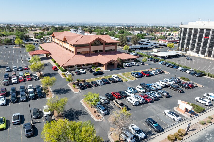 More Photos Of 2400 Trawood Dr, El Paso Medical For Lease