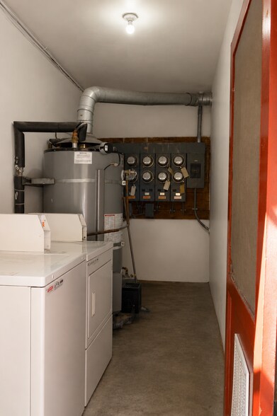 More Photos Of 325 S Westlake Ave, Los Angeles Apartments For Sale