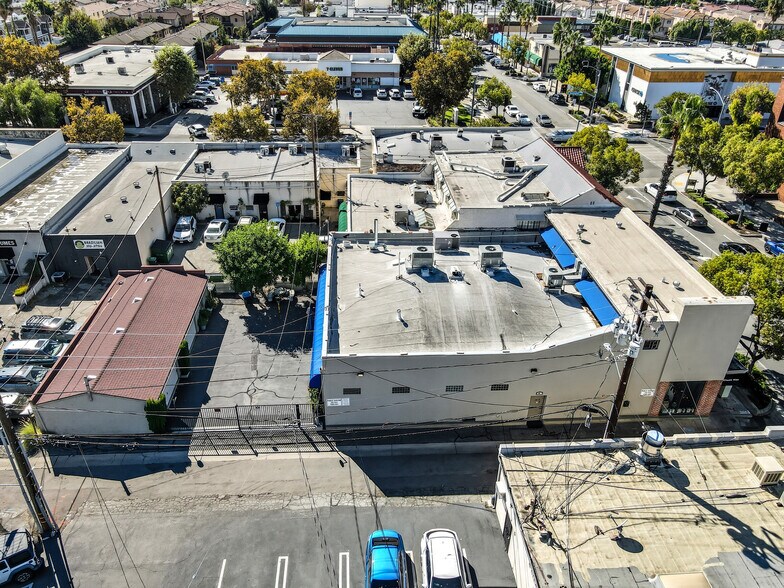 More Photos Of 16 N 1st Ave, Arcadia General Retail For Sale